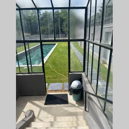 Holiday home Magnifique Maison De Ville Avec Piscine Chauffee *